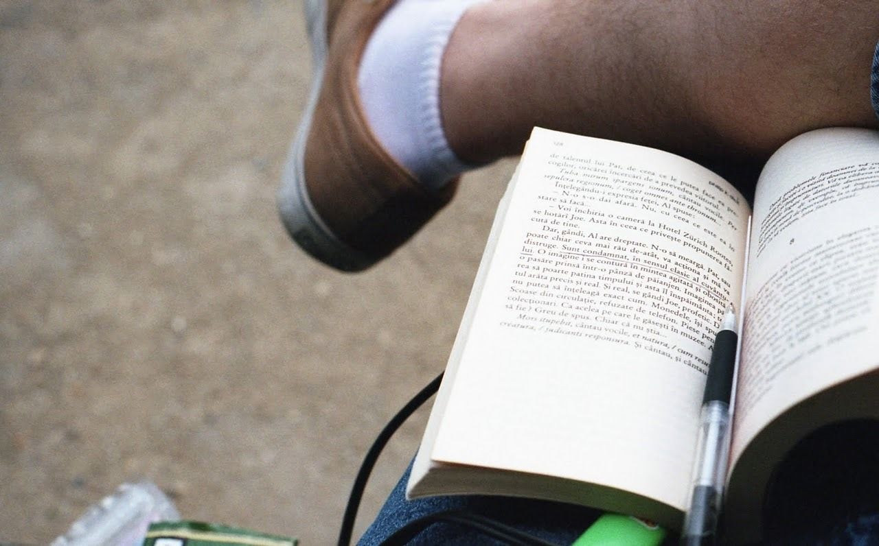 Sunt condamnat, în sensul clasic al cuvântului