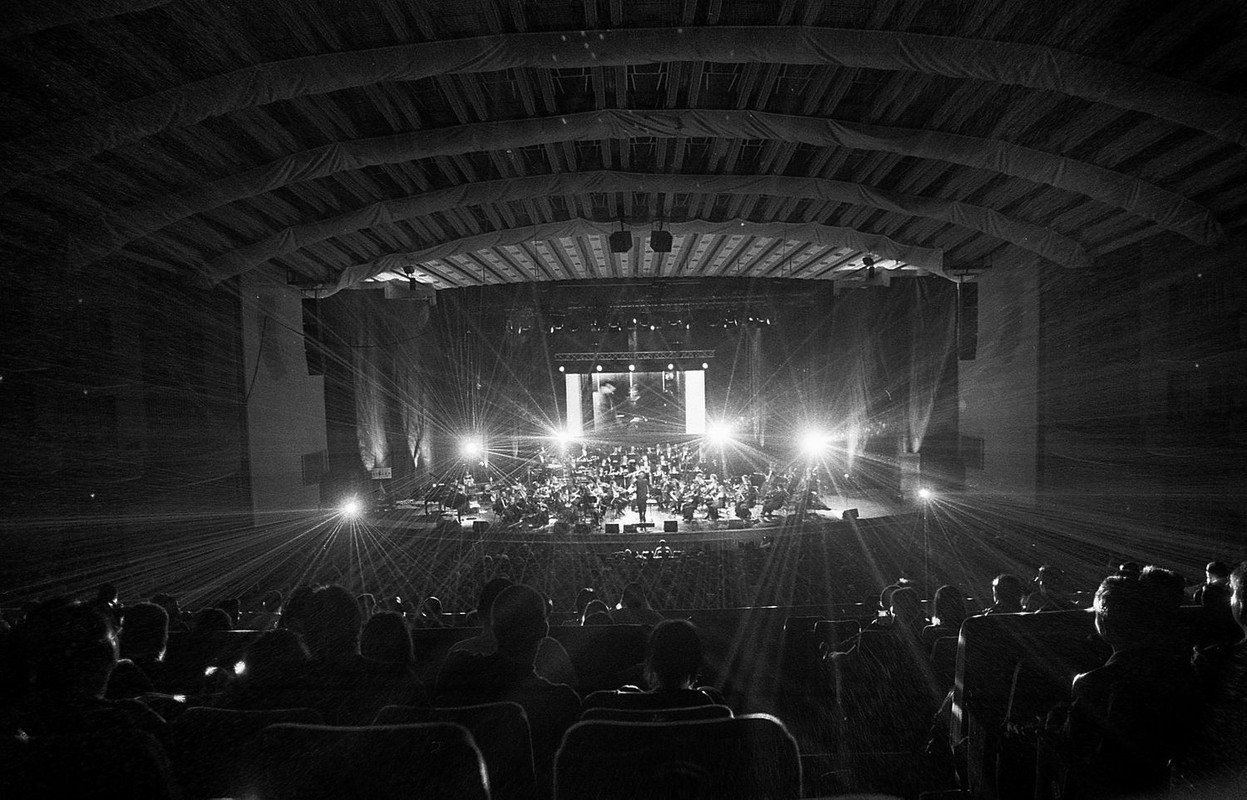 Lasers and movie soundtracks